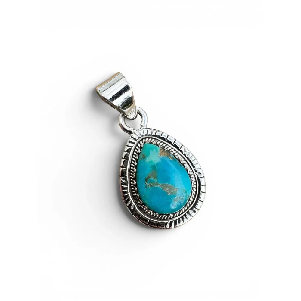 Mojave Turquoise Solid 925 Sterling Silver Pendant - Picture 1 of 5